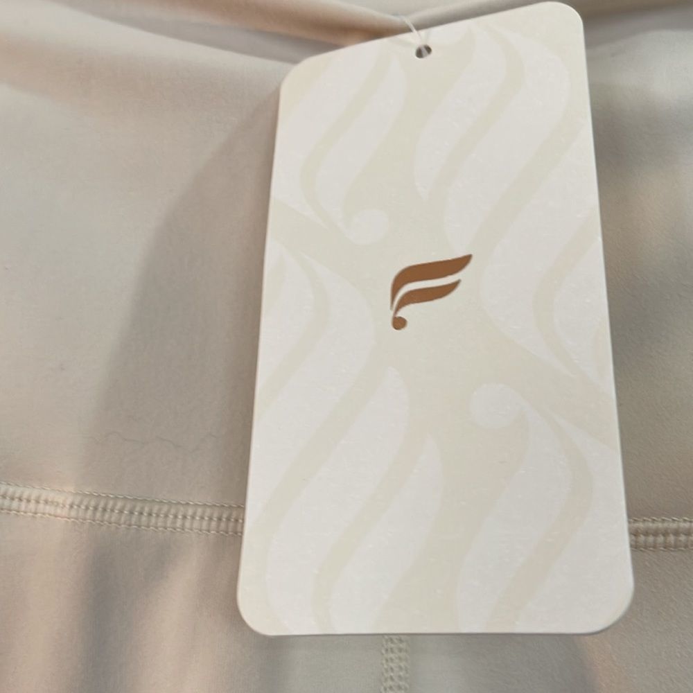 Fabletics Size Small - image 5